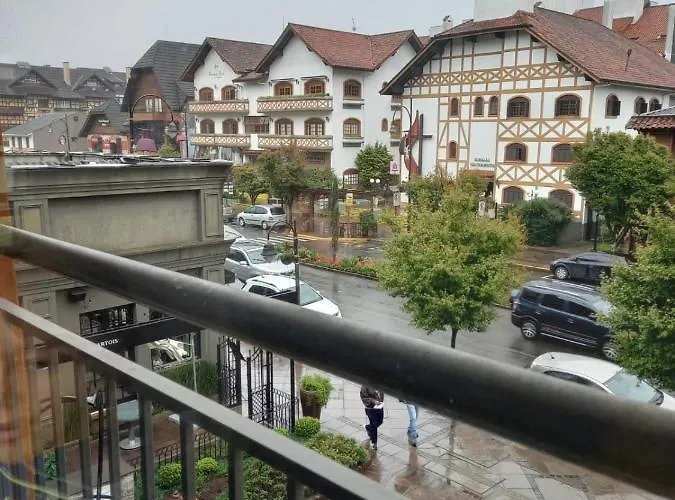 Laghetto Stilo BorgesHotel Gramado